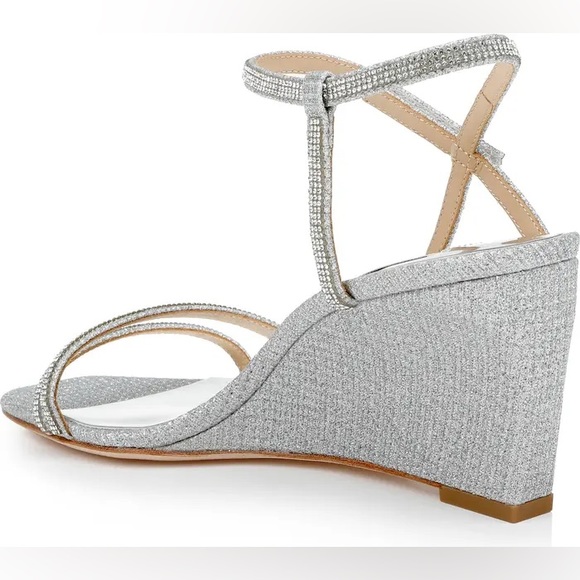 $225 Badgley Mischka Size 6 Unity Wedge Heel Sandal Shoe NWB - Picture 2 of 12